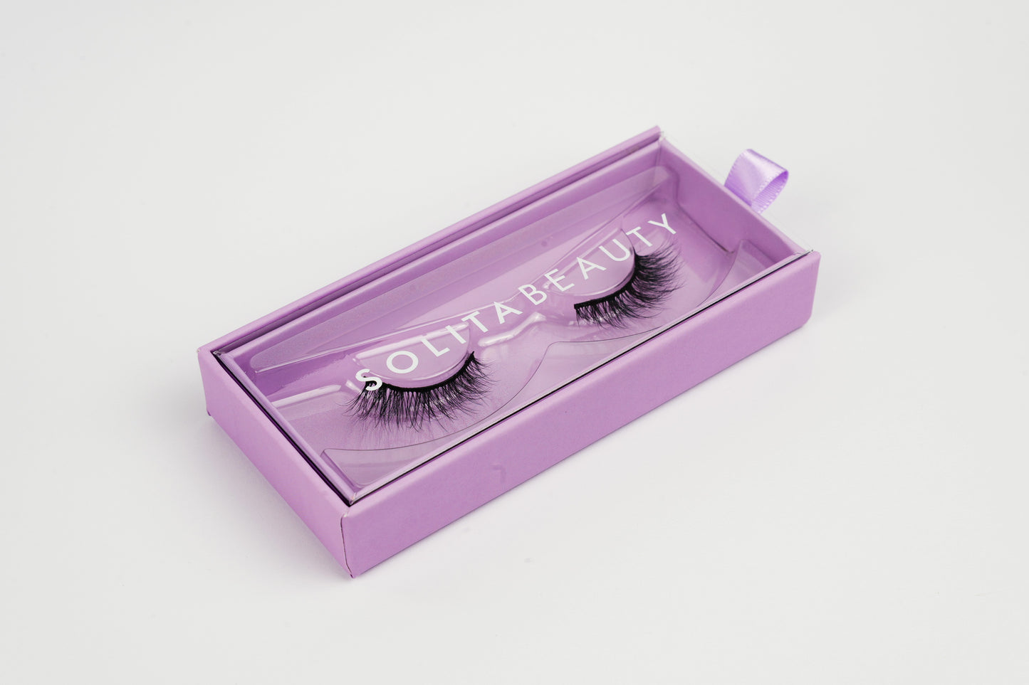 Solita Beauty Bare light, airy reusable false lashes for a natural everyday look