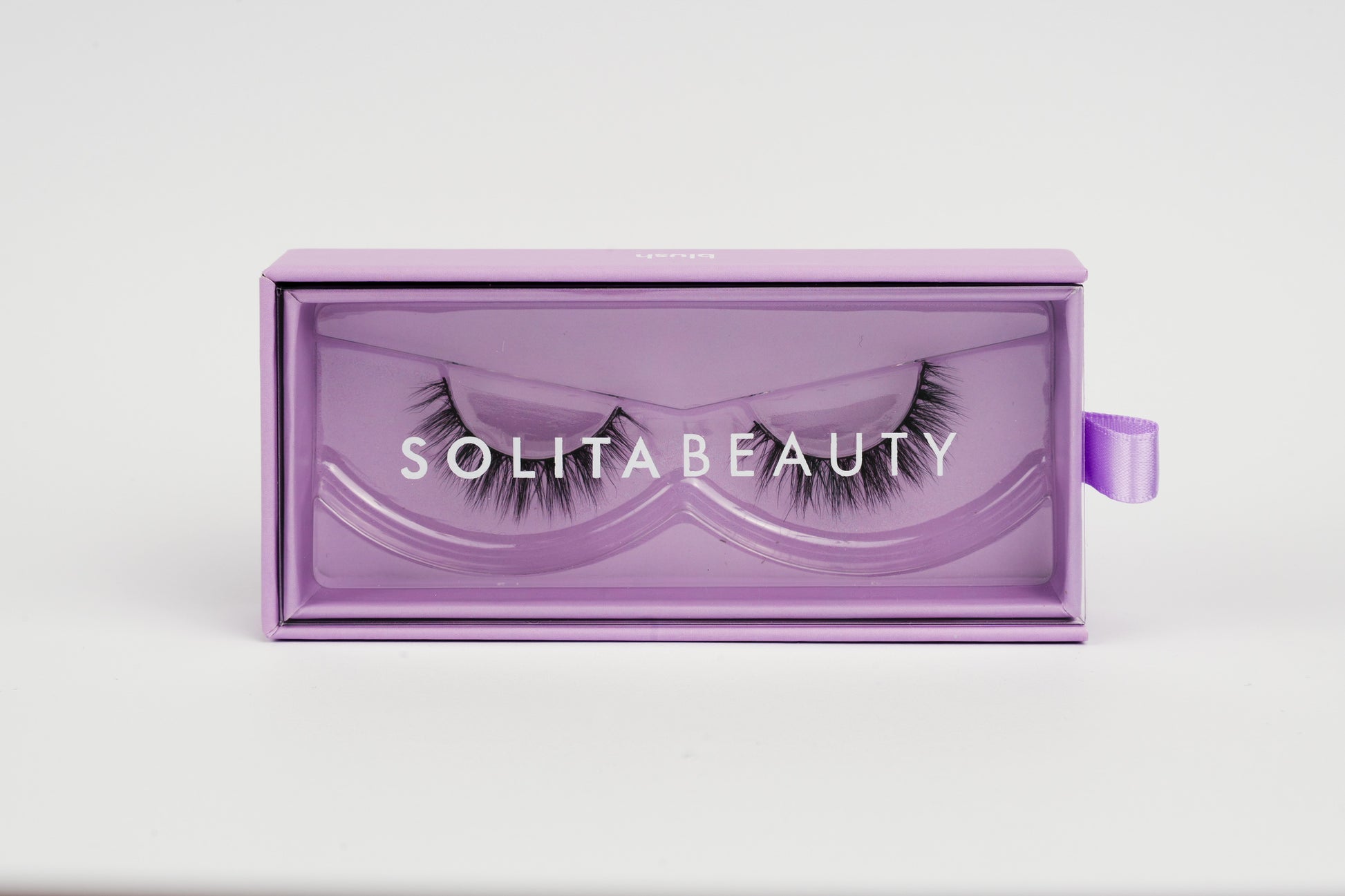 Solita Beauty Blush mink false lashes — natural but noticeable, subtle volume