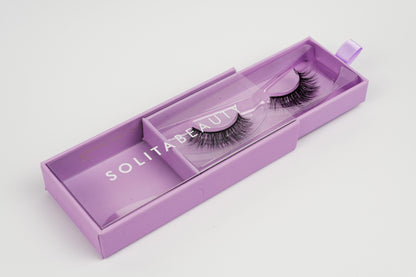Solita Beauty Petal lashes on a handcrafted cotton band, reusable up to 25 wears